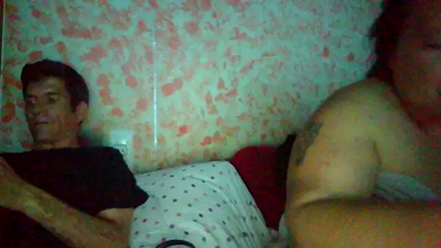 Snapshot of parejade225@xh chatting on 04.30.26 parejade225xh online show from 04.30.26