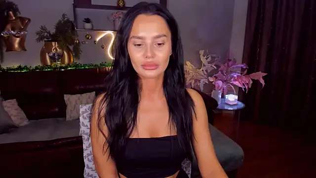 DanaSincere online show from 12.17.25