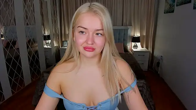 EvaGoddes online show from 02.25.26