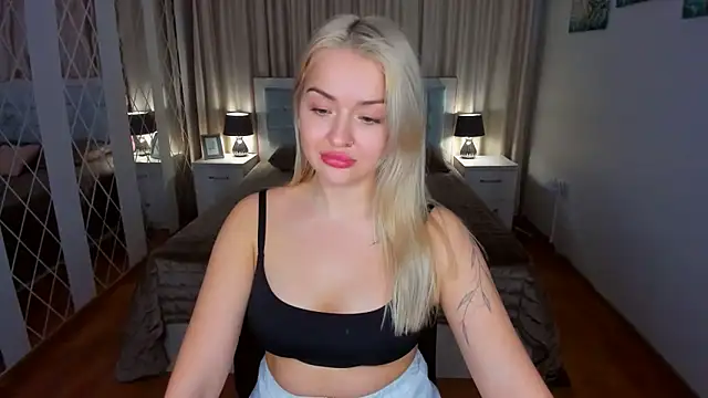 EvaGoddes online show from 02.27.26