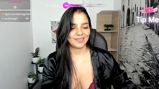Snapshot of issa__nassar chatting on 06.03.26 issa nassar online show from 06.03.26