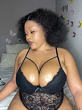 Snapshot of CuteSexyBoobz chatting on 05.12.26 CuteSexyBoobz online show from 05.12.26
