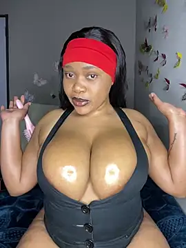 Snapshot of CuteSexyBoobz chatting on 05.14.26 CuteSexyBoobz online show from 05.14.26