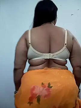 Snapshot of Neha-Bhabhi-Rasily chatting on 05.07.26 Neha-Bhabhi-Rasily online show from 05.07.26