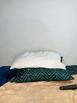 Snapshot of Missvixen81 chatting on 01.17.26 Missvixen81 online show from 01.17.26