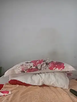 Snapshot of Missvixen81 chatting on 02.21.26 Missvixen81 online show from 02.21.26