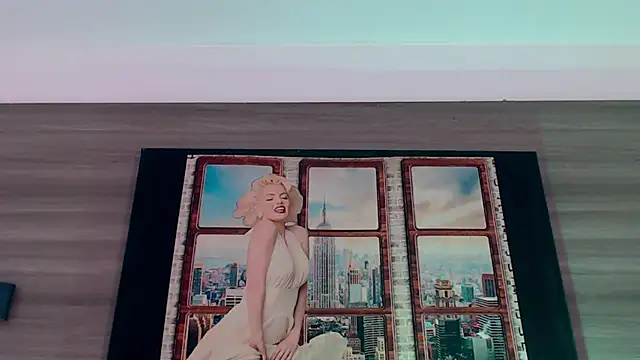 SashaNova online show from 10.10.25