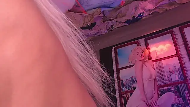 SashaNova online show from 10.30.25