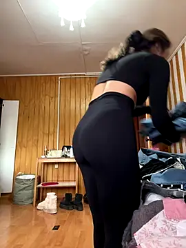 floooohv online show from 10.17.25