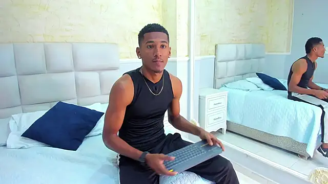 LexiAndDeker online show from 09.20.25