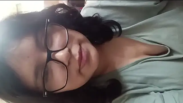 Snapshot of Maferyale chatting on 02.05.26 Maferyale online show from 02.05.26