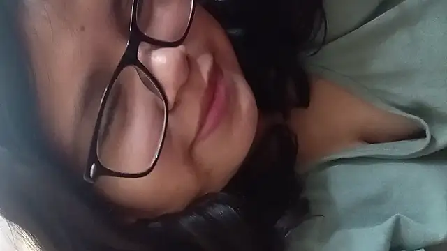 Snapshot of Maferyale chatting on 02.16.26 Maferyale online show from 02.16.26