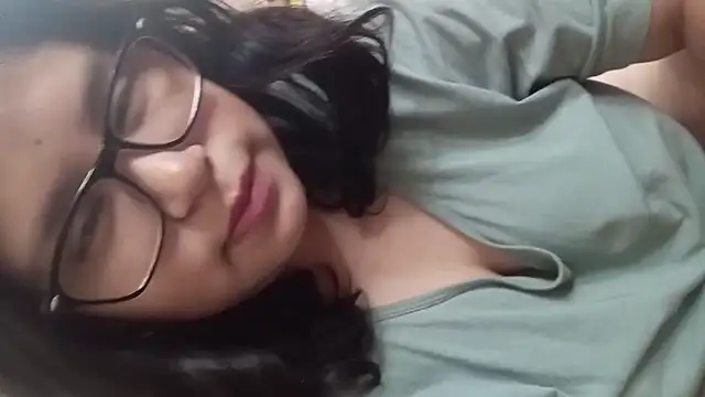 Snapshot of Maferyale chatting on 02.23.26 Maferyale online show from 02.23.26