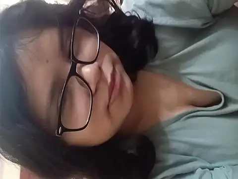 Snapshot of Maferyale chatting on 02.27.26 Maferyale online show from 02.27.26