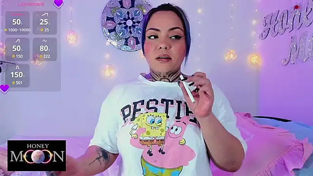 honey mooon online show from 12.01.24