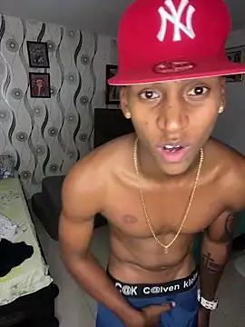 kyle ivo00 online show from 10.20.25