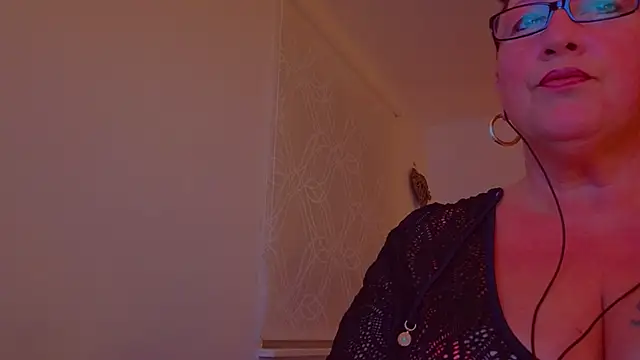 Snapshot of conny99 chatting on 09.13.25 conny99 online show from 09.13.25