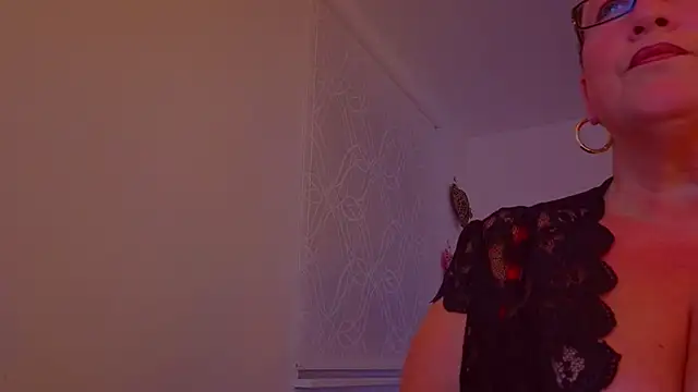 Snapshot of conny99 chatting on 09.14.25 conny99 online show from 09.14.25