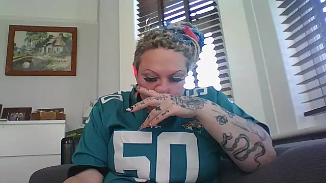 Snapshot of livieblainn chatting on 03.03.25 livieblainn online show from 03.03.25