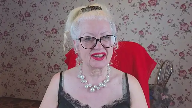 Maya Mayflower online show from 02.14.26