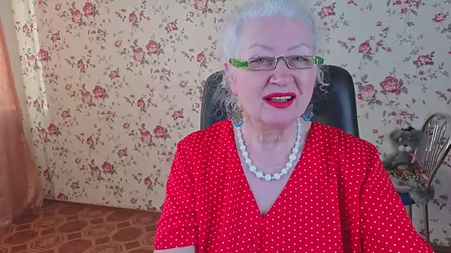 Maya Mayflower online show from 04.07.26