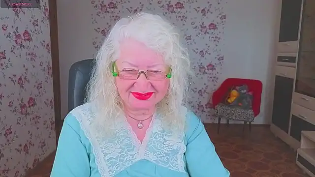 Snapshot of Maya_Mayflower chatting on 05.31.26 Maya Mayflower online show from 05.31.26