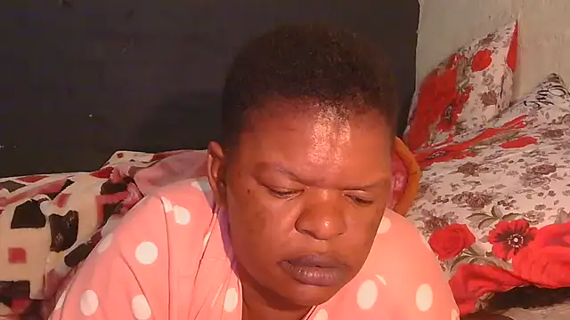 Snapshot of ebony_rose11 chatting on 11.20.25 ebony rose11 online show from 11.20.25