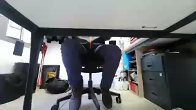 Snapshot of GM51-1988 chatting on 02.20.26 GM51-1988 online show from 02.20.26