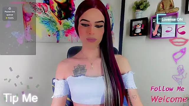 IvanaColizon BigCock online show from 12.20.25