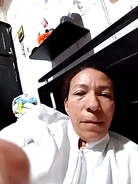 Snapshot of Antonela45 chatting on 02.12.26 Antonela45 online show from 02.12.26