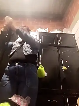 Snapshot of Antonela45 chatting on 02.16.26 Antonela45 online show from 02.16.26