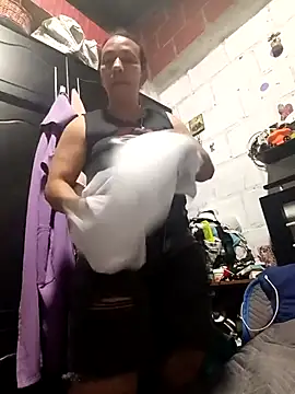 Snapshot of Antonela45 chatting on 02.22.26 Antonela45 online show from 02.22.26