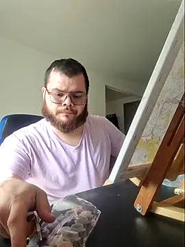 Snapshot of Edmund98 chatting on 02.19.26 Edmund98 online show from 02.19.26