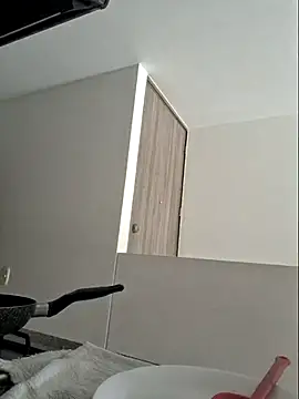 Snapshot of Edmund98 chatting on 02.26.26 Edmund98 online show from 02.26.26