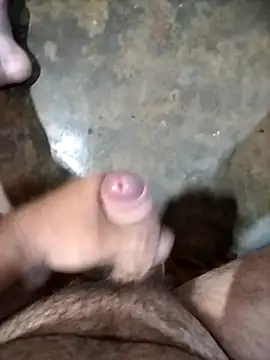 Snapshot of mivergom chatting on 02.15.26 mivergom online show from 02.15.26