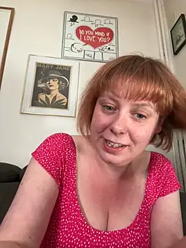 Snapshot of VeraaFlynn chatting on 04.21.26 VeraaFlynn online show from 04.21.26