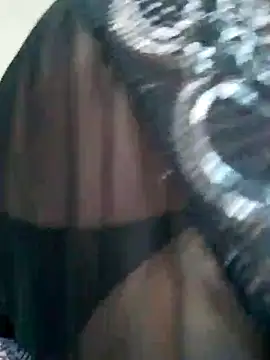 Sandra42 online show from 10.27.25