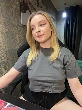 Lina ly online show from 03.08.25