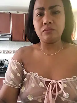 Ariana Rodriguez online show from 09.15.25