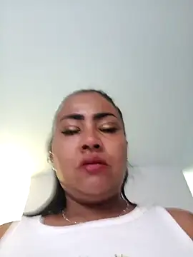 Ariana Rodriguez online show from 02.15.26