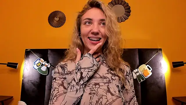 Jessie Curlyy online show from 09.27.25