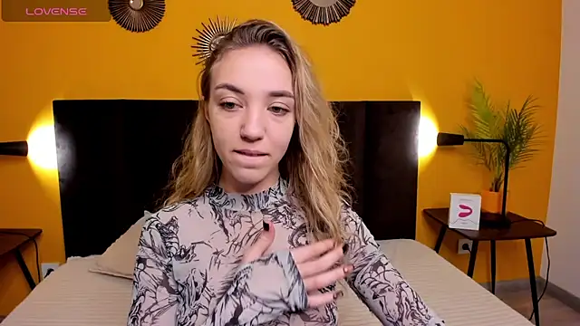 Jessie Curlyy online show from 11.19.25