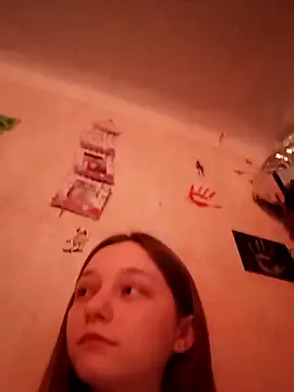 Snapshot of Bonechka chatting on 03.07.25 Bonechka online show from 03.07.25