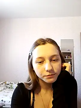 Snapshot of Bonechka chatting on 03.20.25 Bonechka online show from 03.20.25