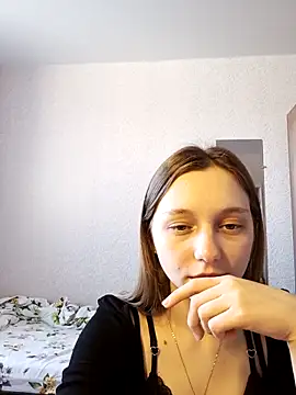 Snapshot of Bonechka chatting on 03.20.25 Bonechka online show from 03.20.25