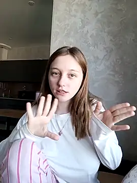 Snapshot of Bonechka chatting on 10.09.25 Bonechka online show from 10.09.25