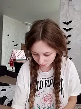 Snapshot of Bonechka chatting on 10.29.25 Bonechka online show from 10.29.25