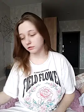 Snapshot of Bonechka chatting on 11.10.25 Bonechka online show from 11.10.25