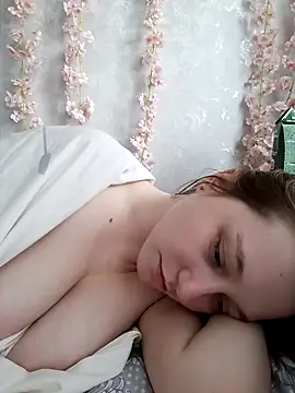 Snapshot of Bonechka chatting on 11.25.25 Bonechka online show from 11.25.25