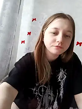 Snapshot of Bonechka chatting on 12.17.25 Bonechka online show from 12.17.25